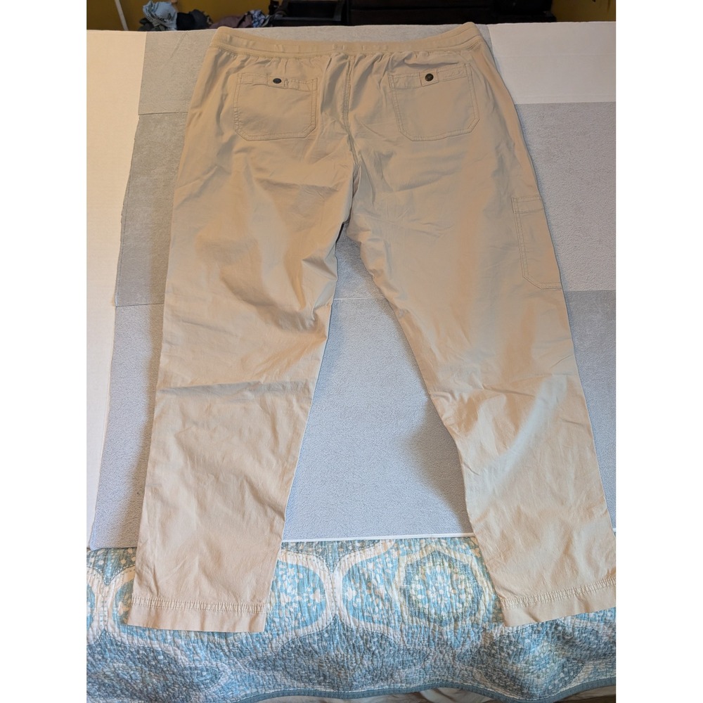 L.L.Bean size XL men's cotton blend cargo pants - Picture 7 of 8